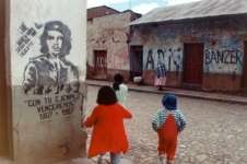 Pueblo de Tiwanaku - click on the thumbnail to view the enlarged version